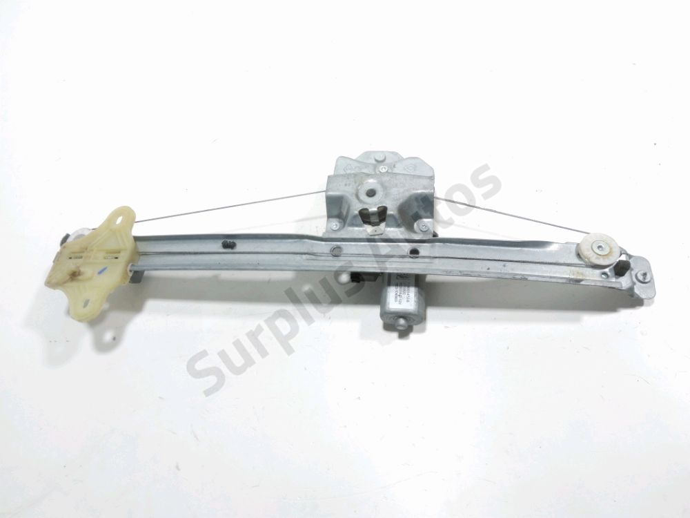 Lève-vitre électrique avant gauche