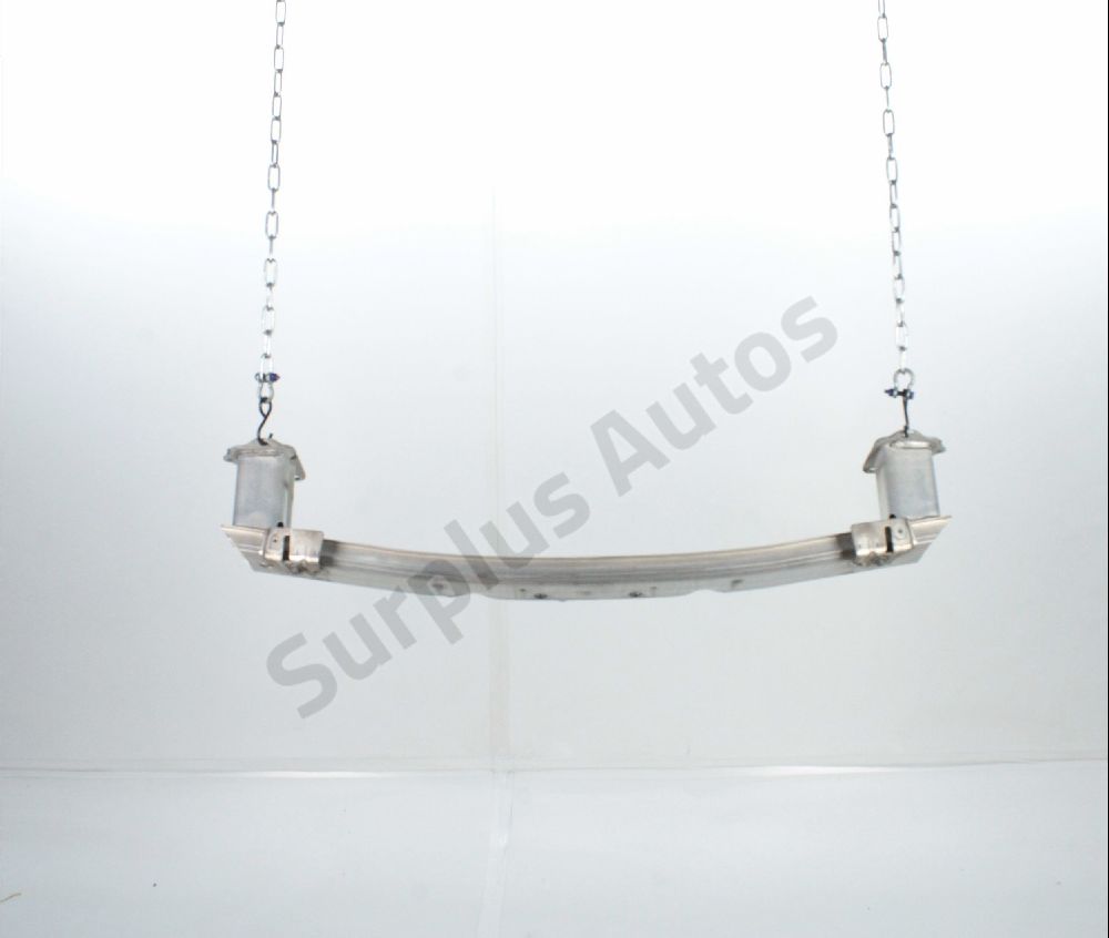 Renfort pare-choc avant