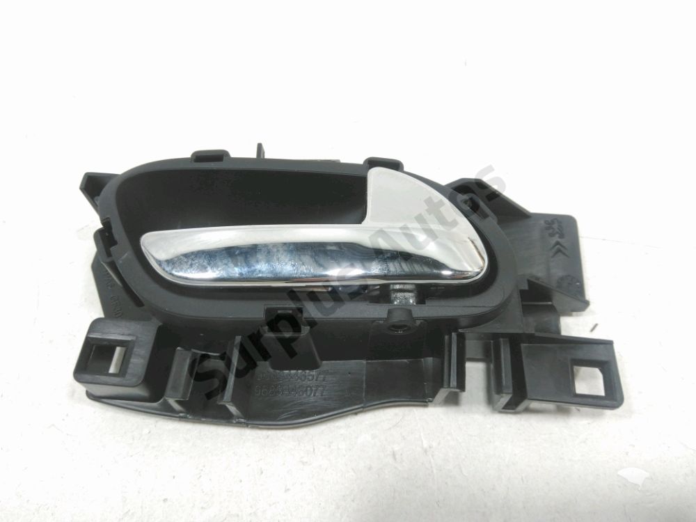 Poignée intérieure porte avant droite