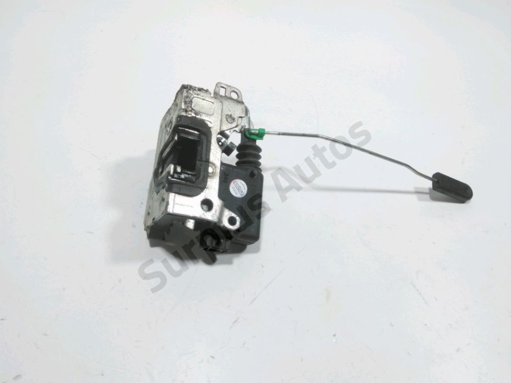 Serrure de porte avant gauche