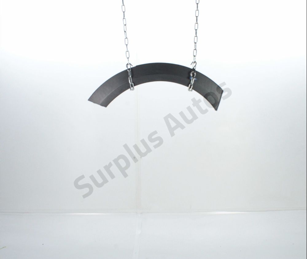 Elargisseur d'aile arrière droit