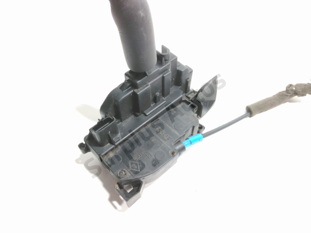 Serrure de porte avant gauche