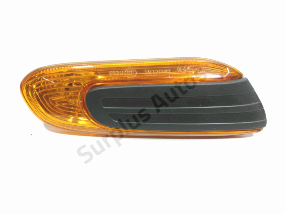 Répétiteur d'aile droit