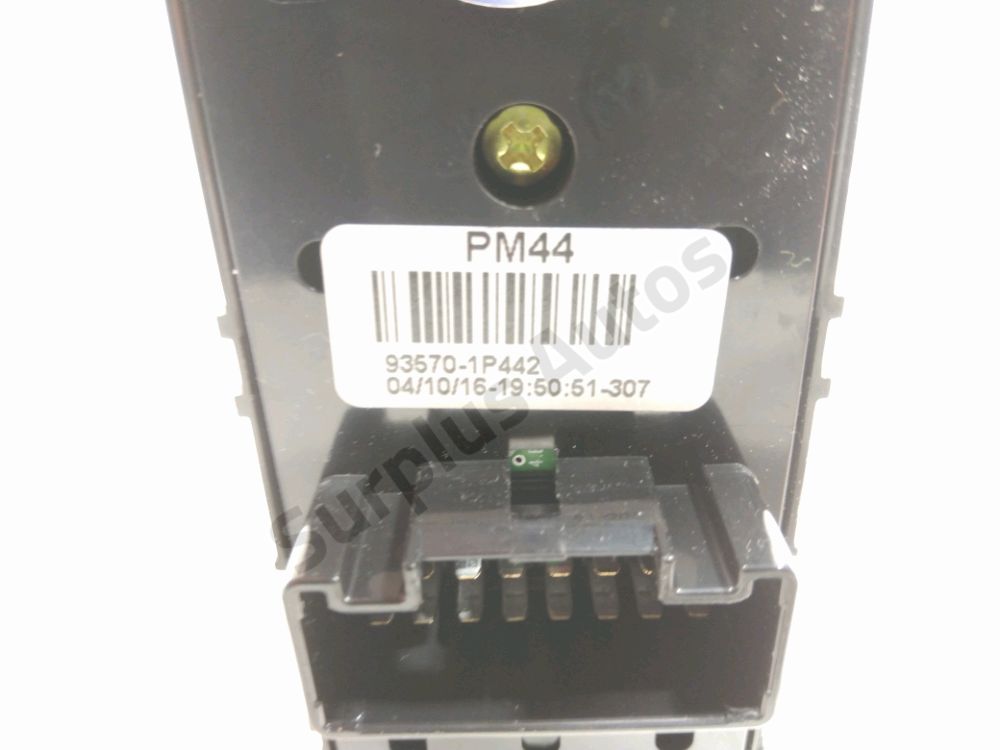 Commande lève-vitre avant gauche