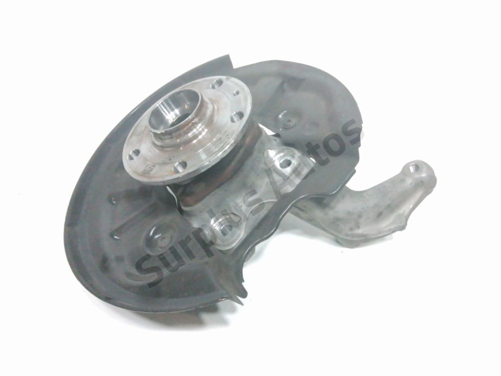 Moyeu arrière gauche