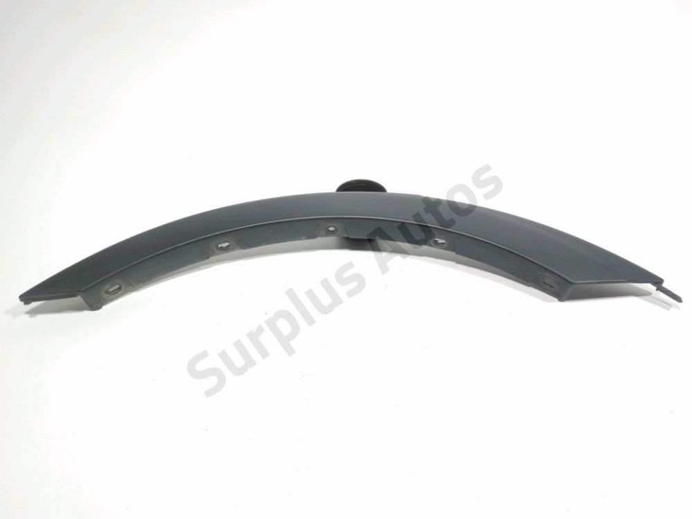 Elargisseur d'aile arrière droit