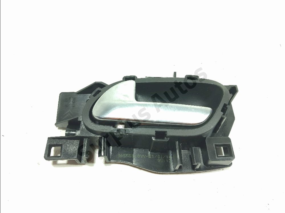 Poignee interieure porte avant gauche