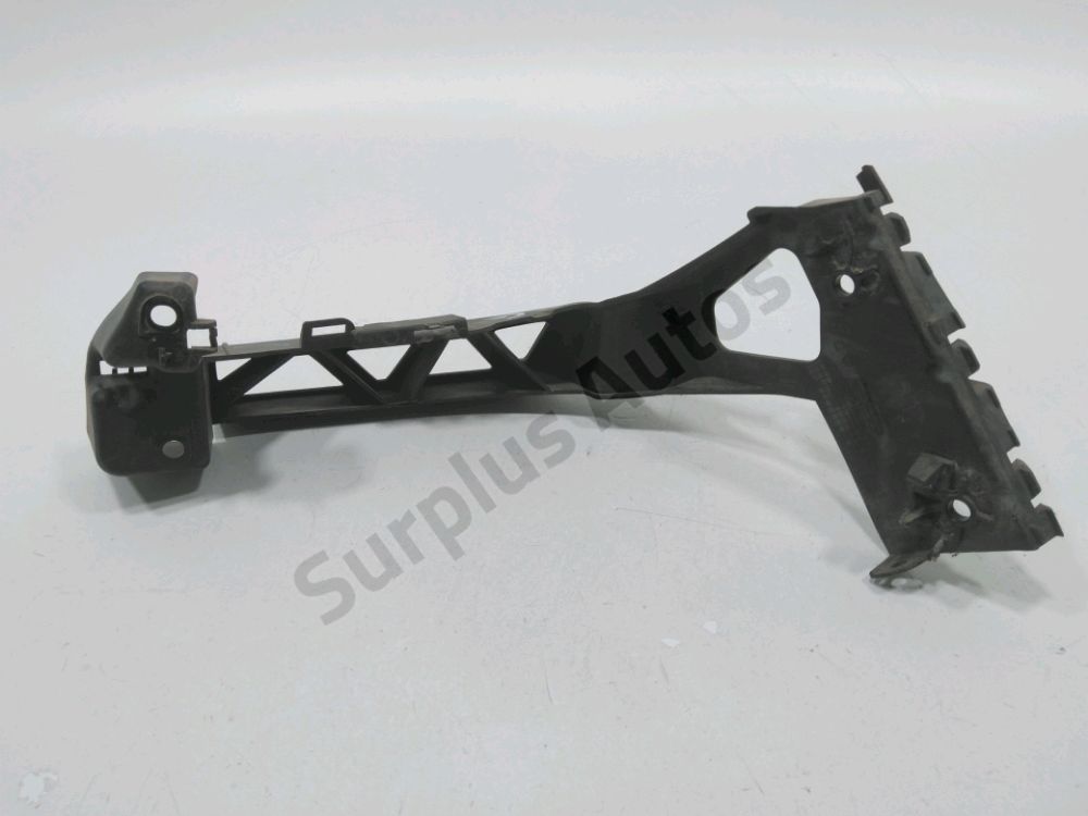 Support gauche de pare-choc arrière