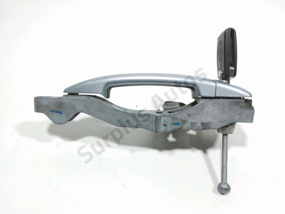 Poignée extérieure avant gauche