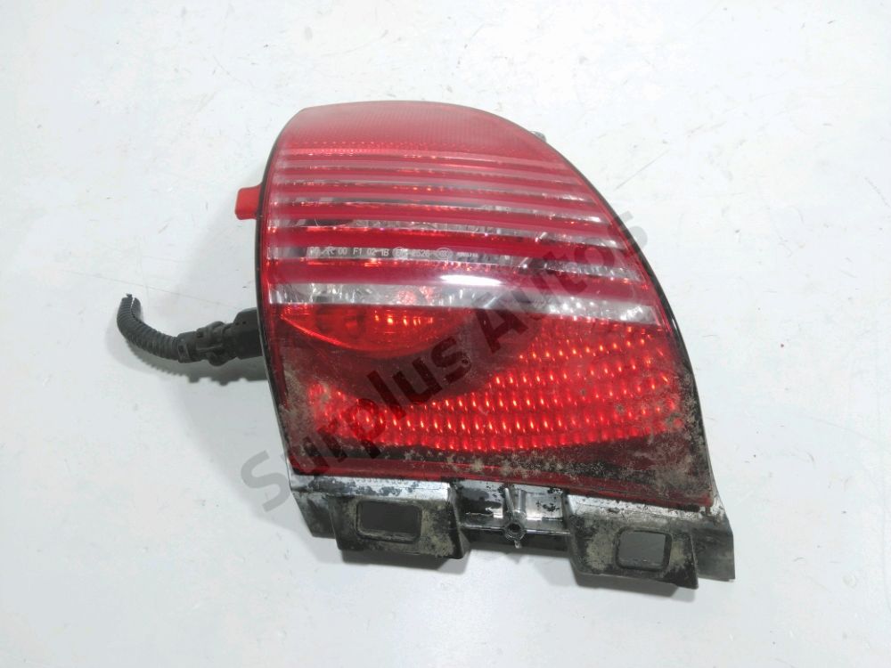 Feu de brouillard arrière droit