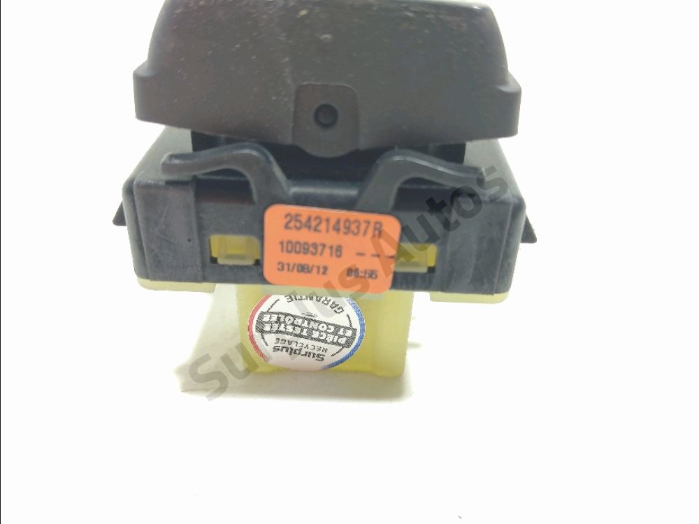 Commande lève-vitre avant gauche