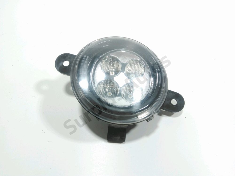 Feu diurne avant gauche