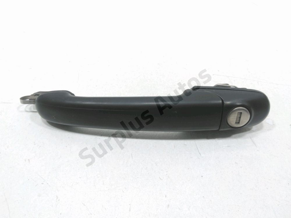 Poignée extérieure avant gauche