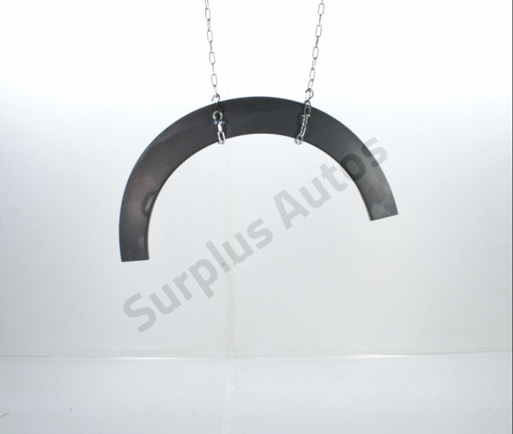 Elargisseur d'aile arrière droit