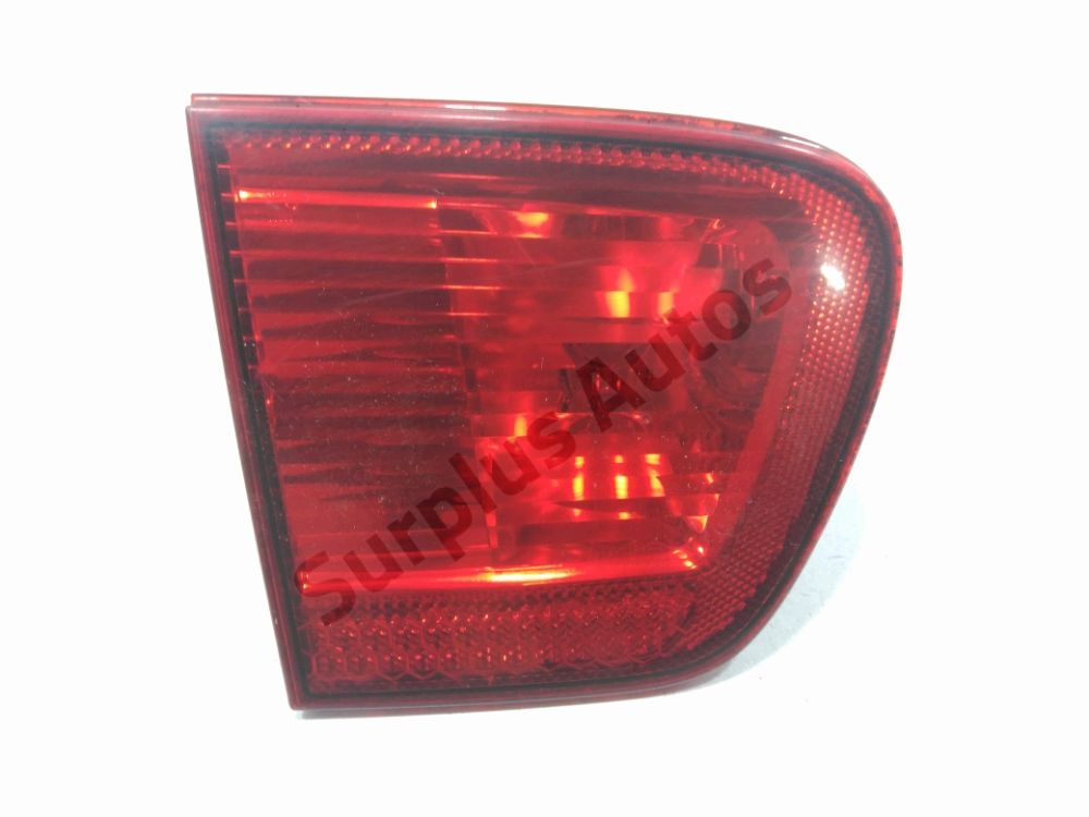 Feu arriere interieur gauche