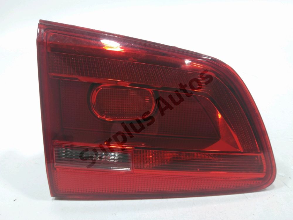 Feu arriere interieur gauche