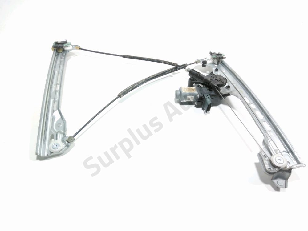 Lève-vitre électrique avant droit