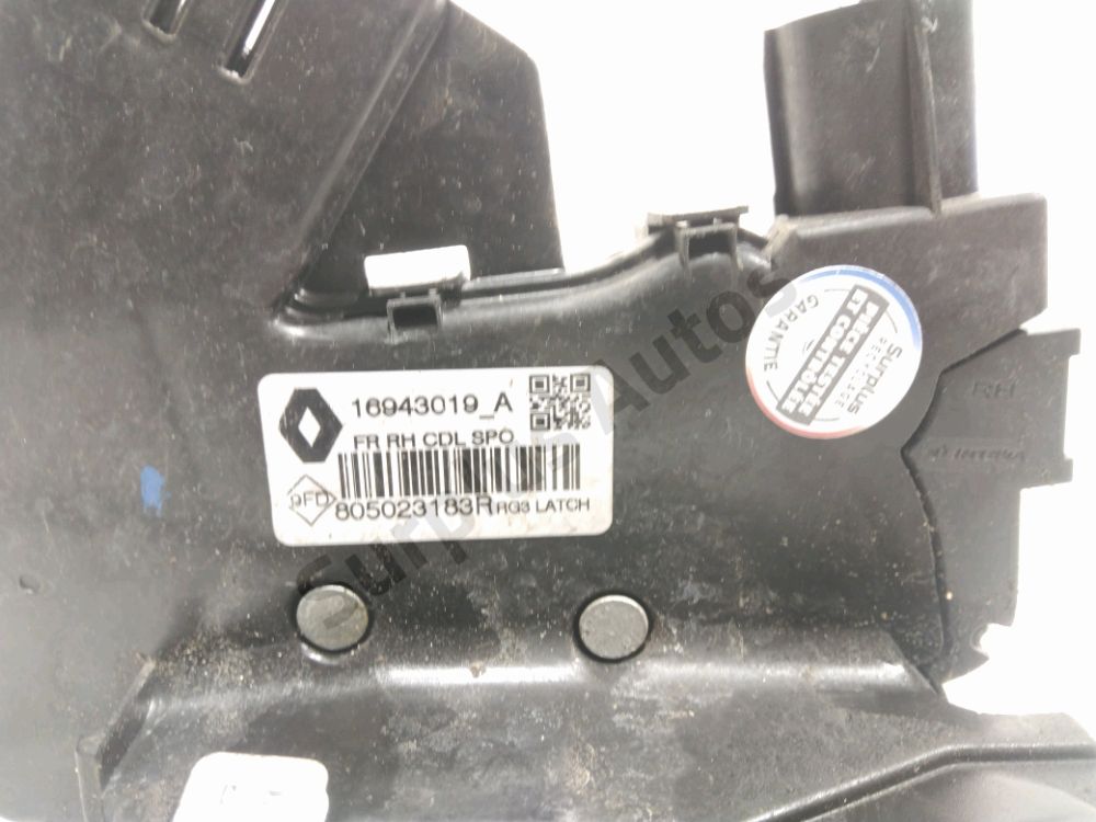 Serrure de porte avant droite