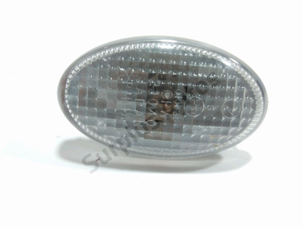 Répétiteur d'aile droit