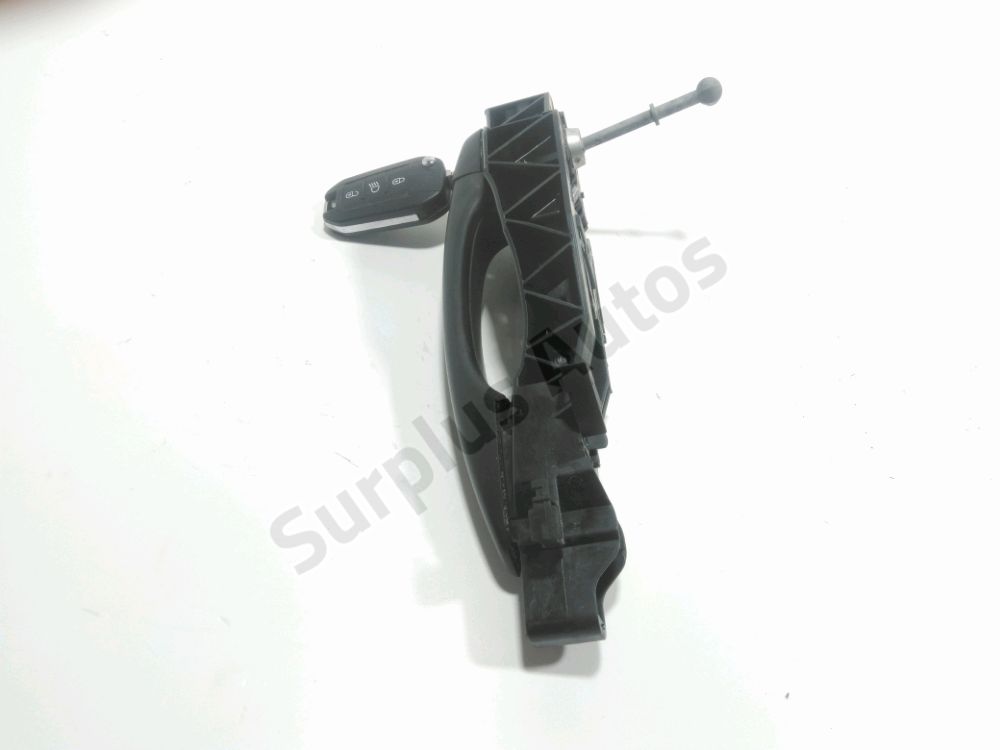 Poignée extérieure avant gauche