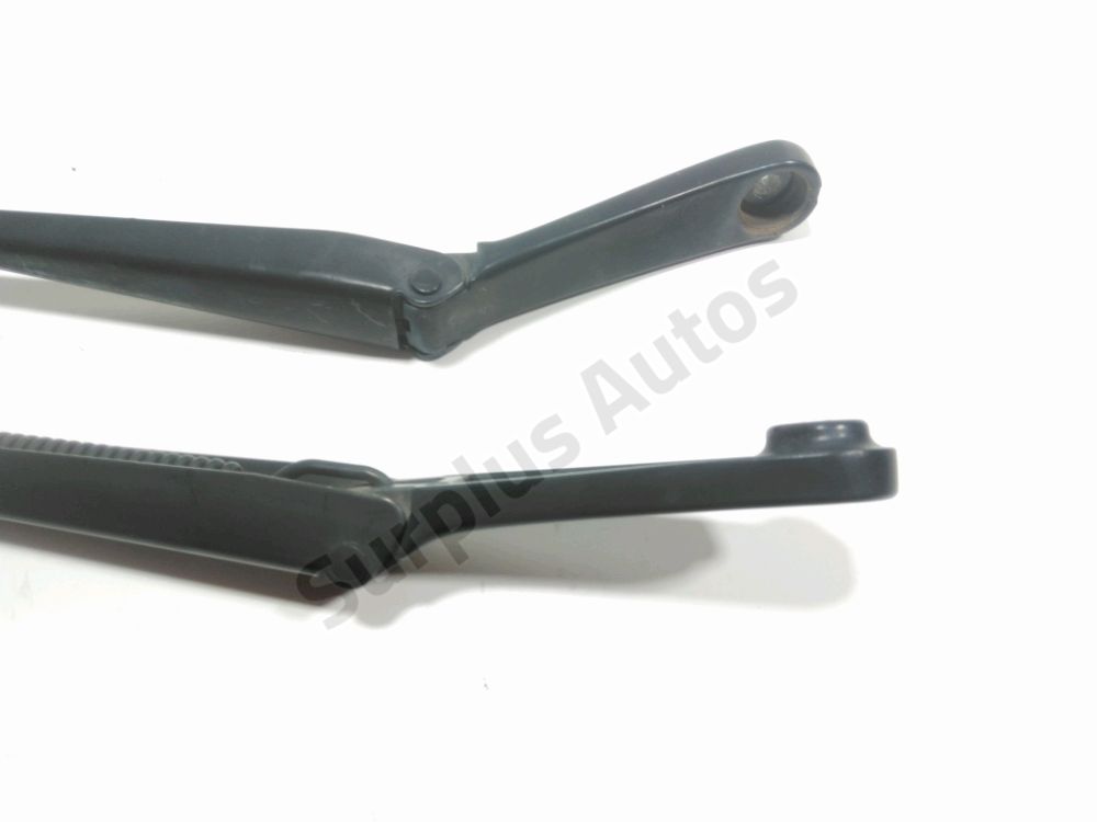 Bras d'essuie-glace avant