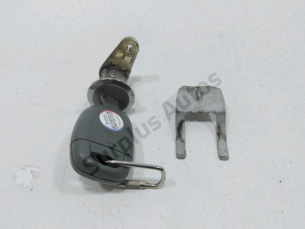 Barrillet de porte avant gauche