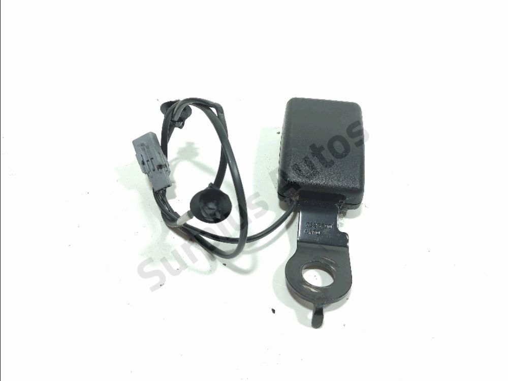 Ancrage ceinture avant droit