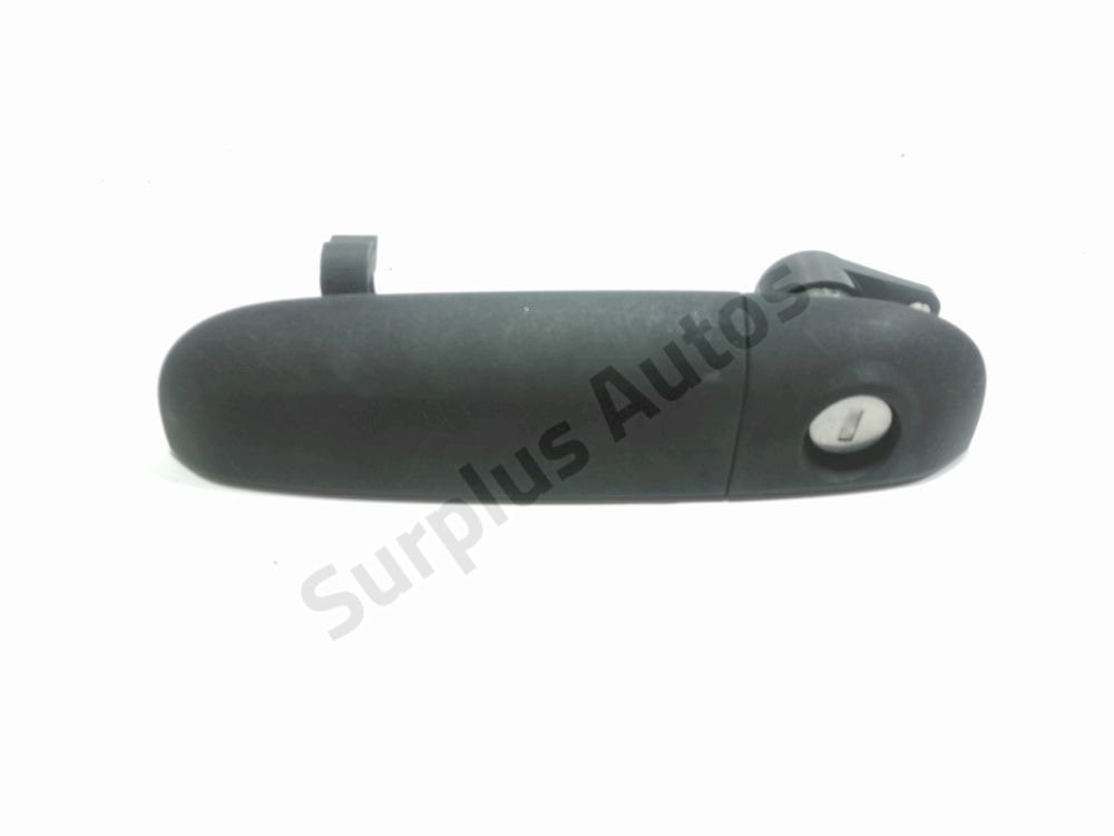 Poignée extérieure avant gauche