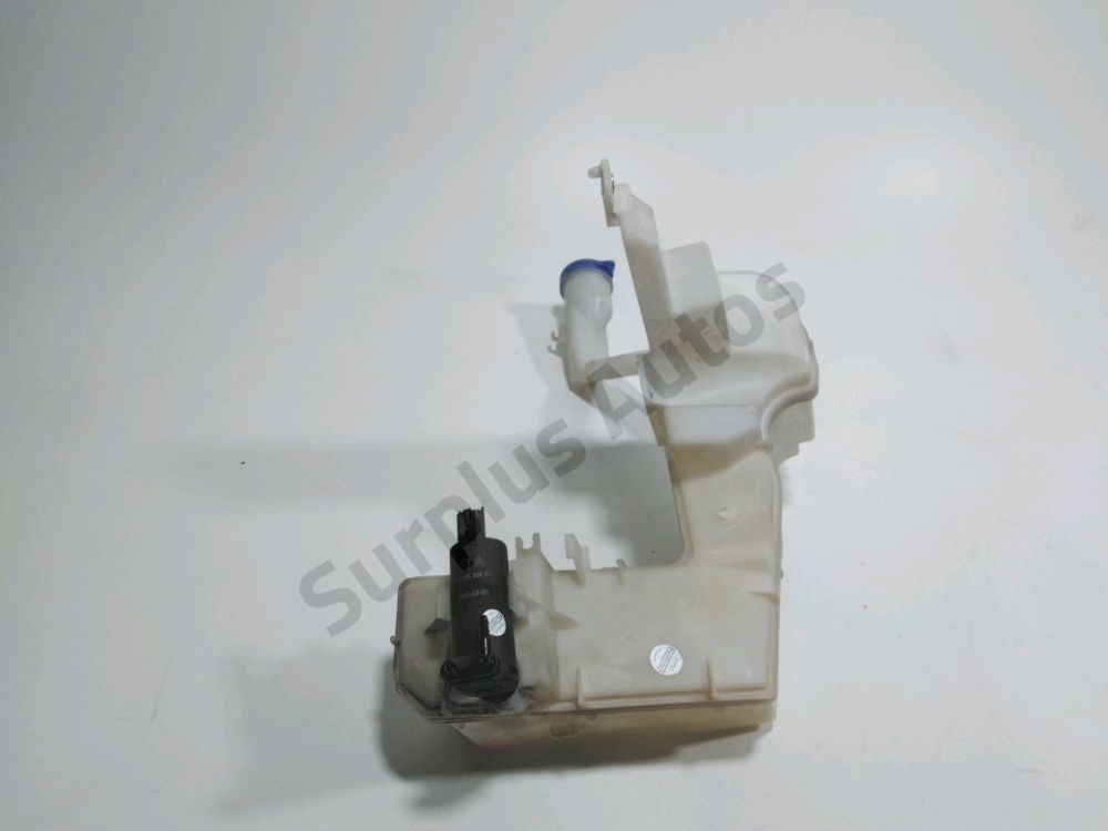 Reservoir de lave glace avant