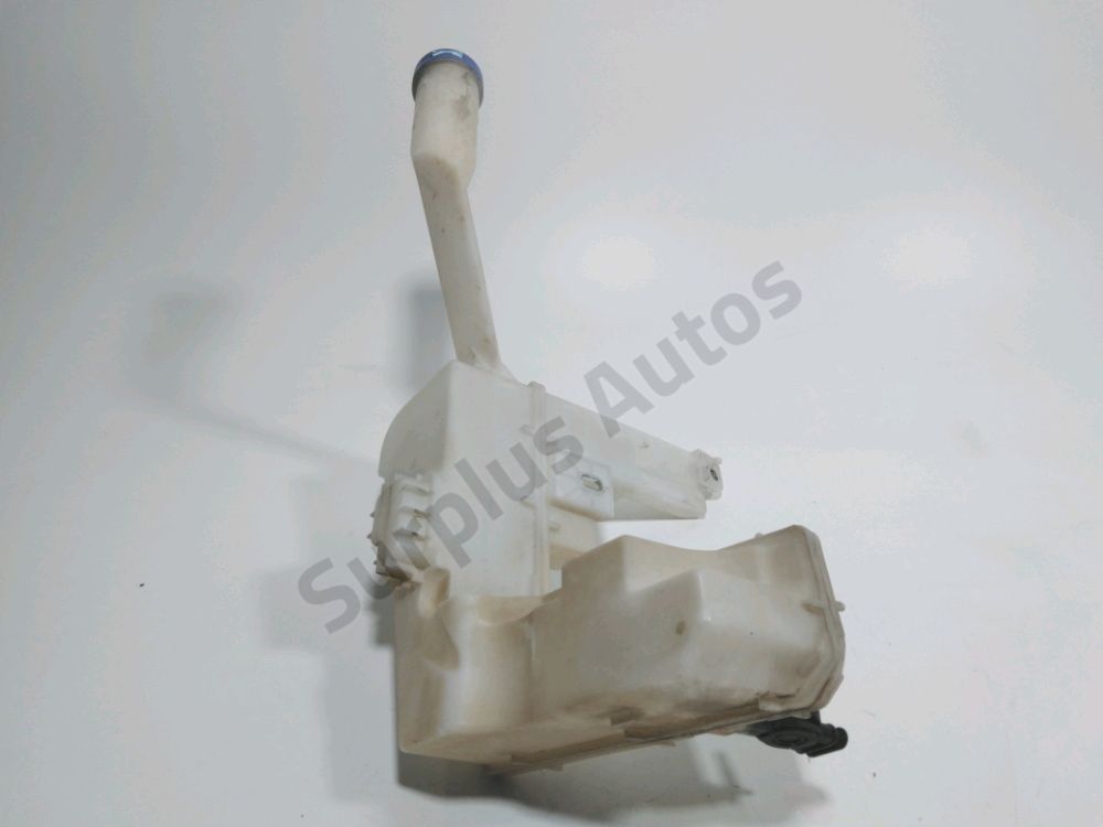 Réservoir de lave glace avant