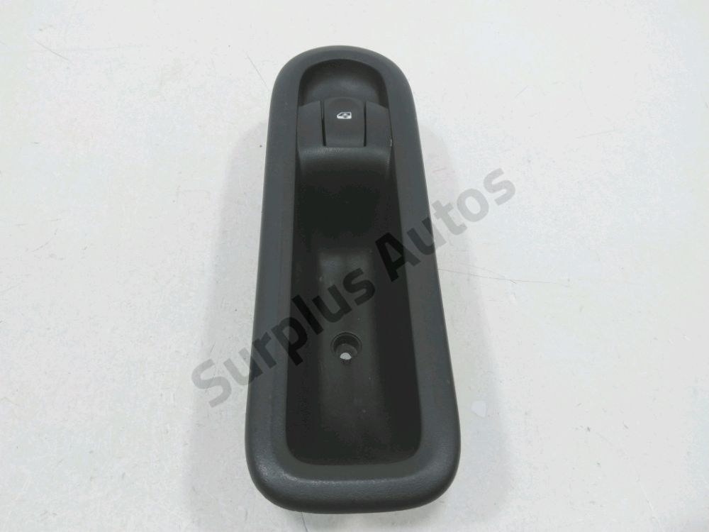 Commande lève-vitre avant droit