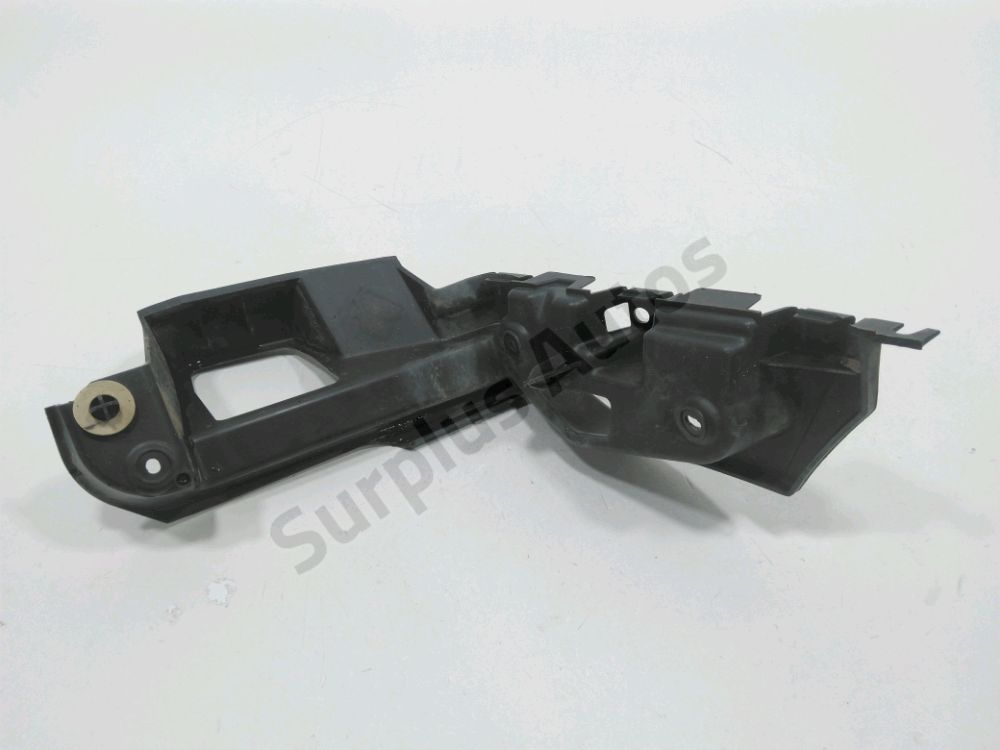 Support gauche de pare-choc arrière