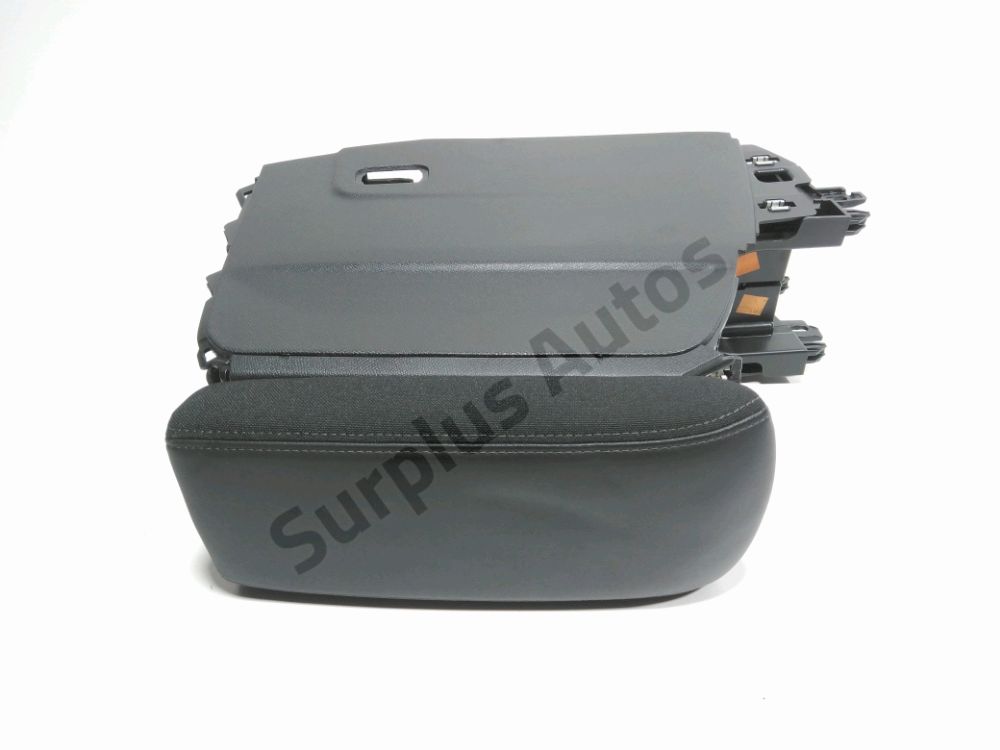Accoudoir central