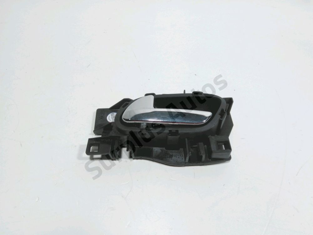 Poignée intérieure porte avant gauche