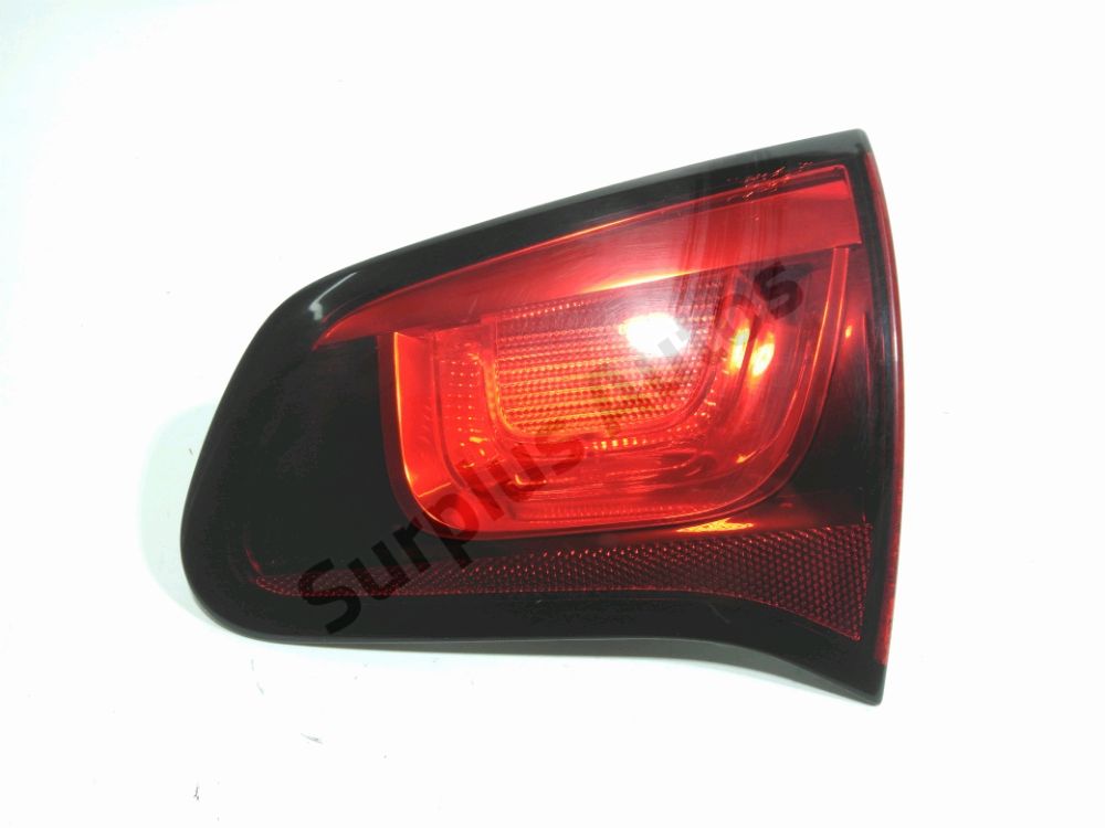 Feu arrière intérieur droit