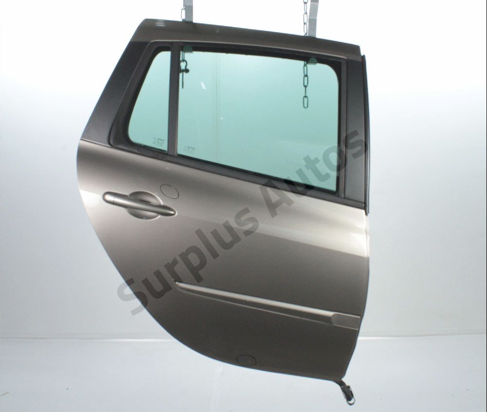 Porte arrière droite