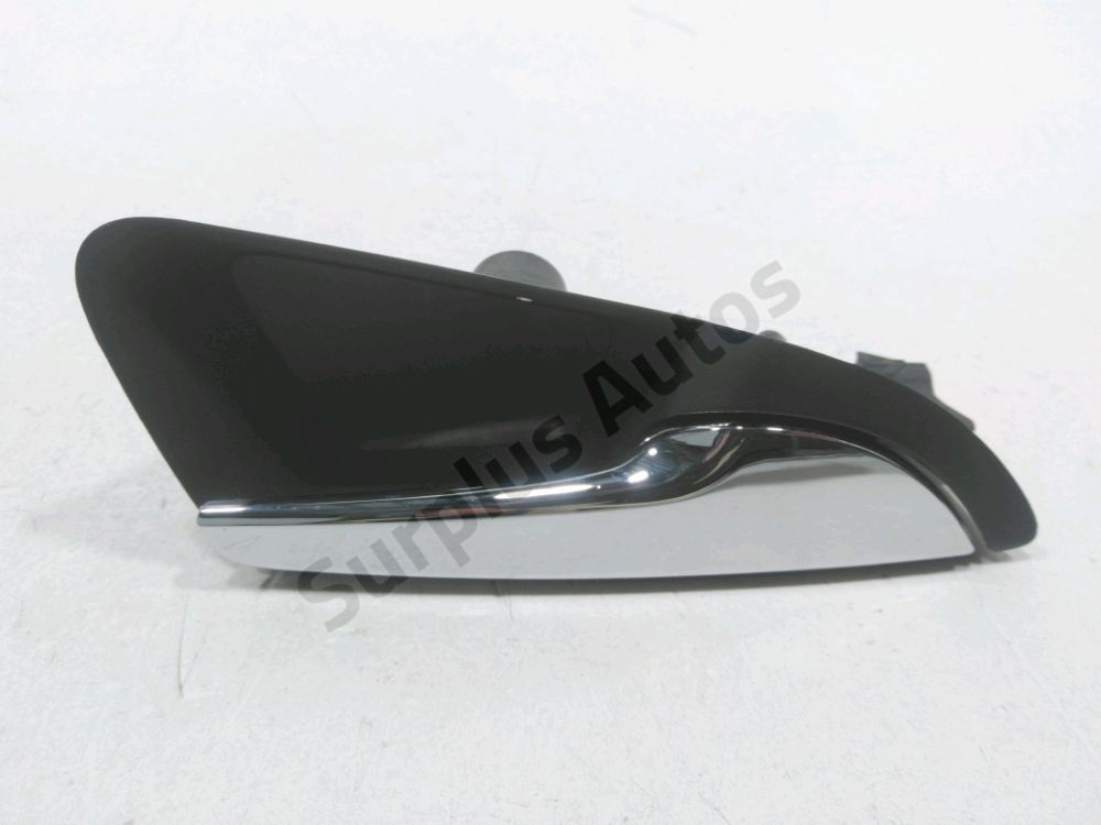 Poignée intérieure porte avant droite