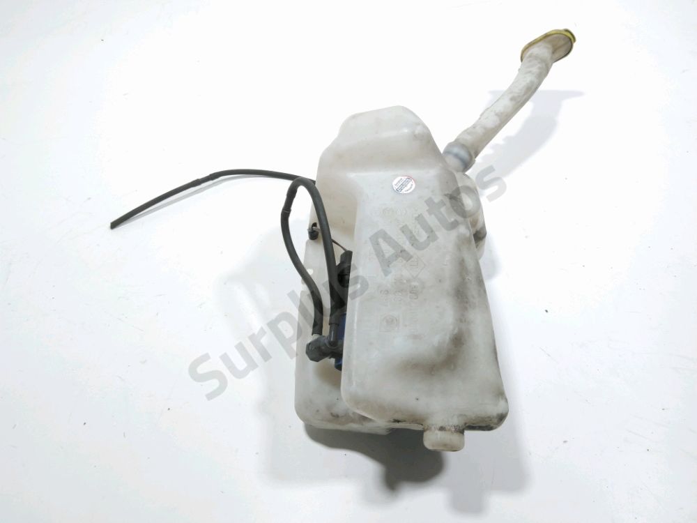 Réservoir de lave glace avant