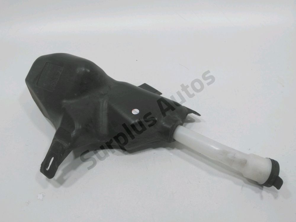 Reservoir de lave glace avant