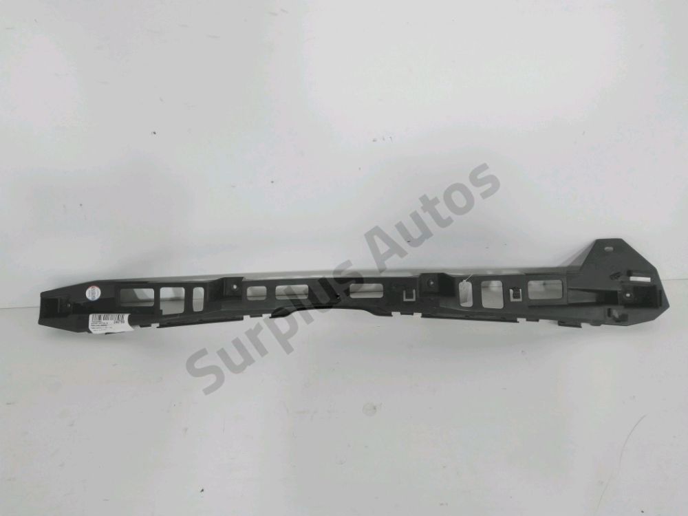 Support central de pare-choc arrière