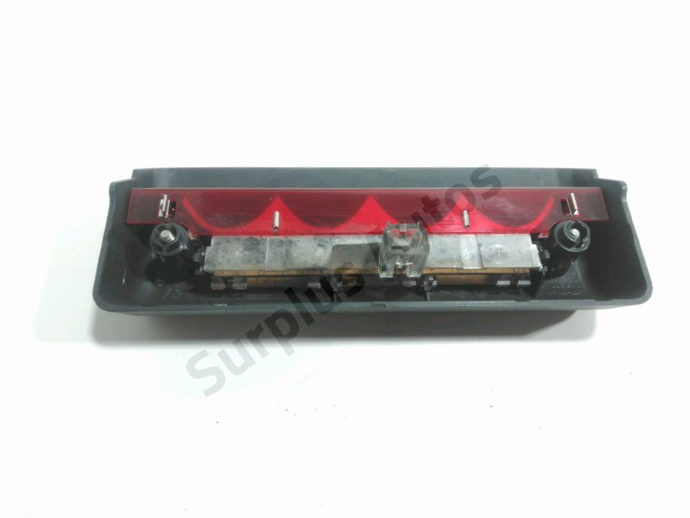 Feu stop supplémentaire