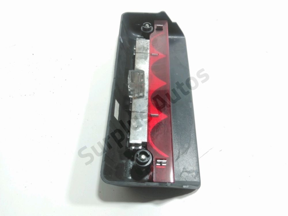 Feu stop supplémentaire