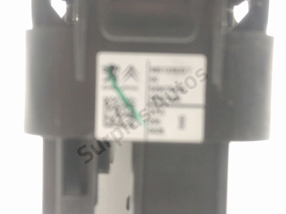 Commande lève-vitre avant gauche