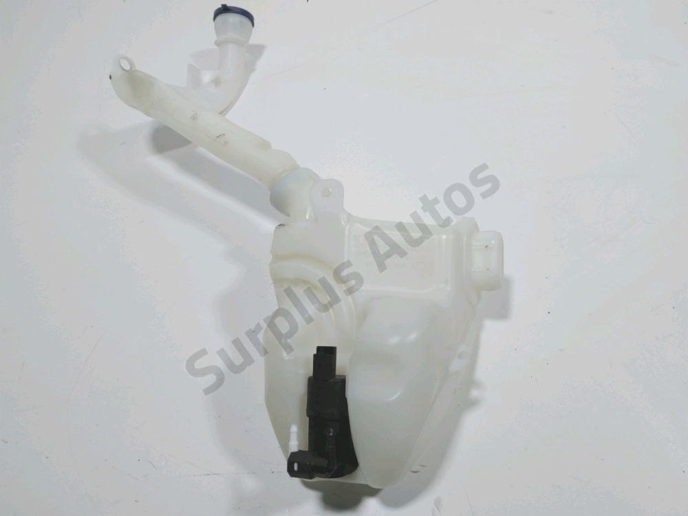 Réservoir de lave glace avant