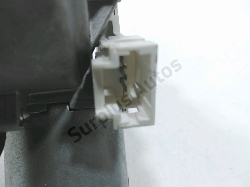 Moteur d'essuie glace arrière