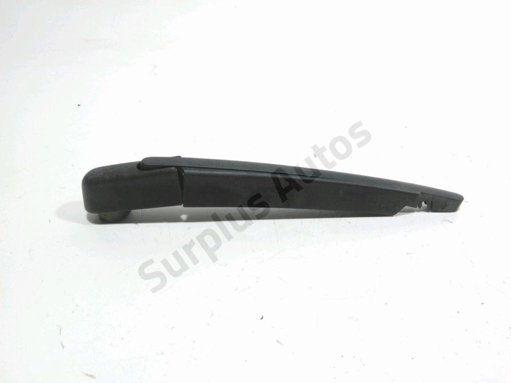 Bras d'essuie-glace arrière