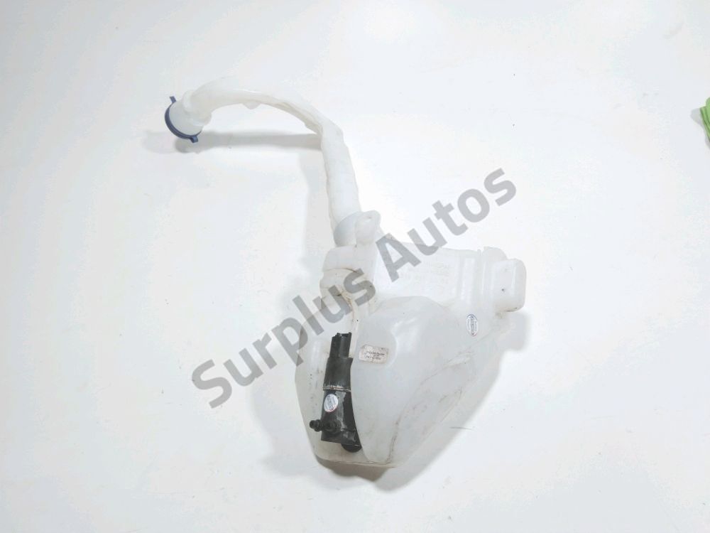 Réservoir de lave glace avant