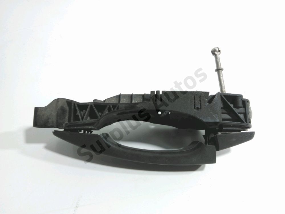 Poignée extérieure avant gauche