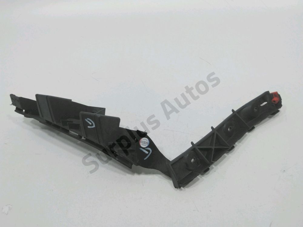 Support gauche de pare-choc arriere