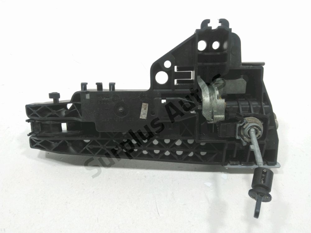 Poignée extérieure avant gauche